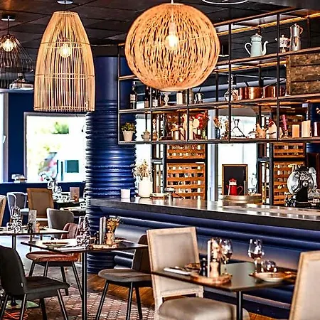 Hotel Demeures De Campagne Chateau De Fontainebleau 4*